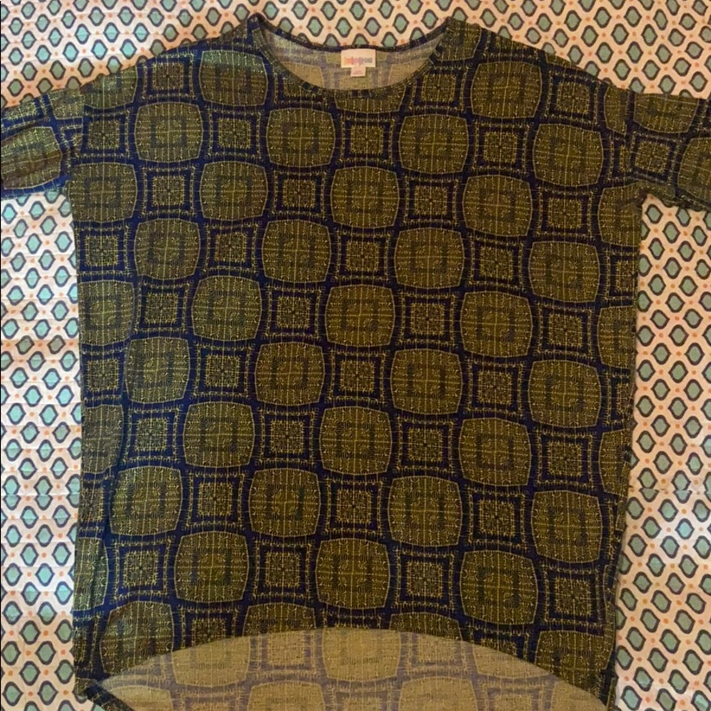 Lularoe Irma Top size XS